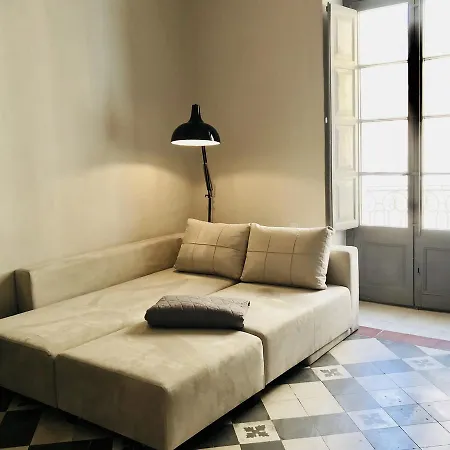 Designer Vintage * Valeta